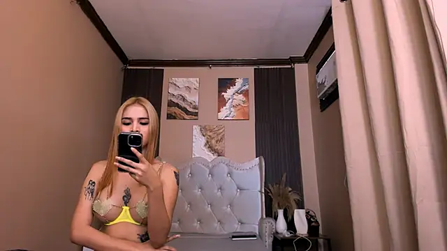 CasseyCollins online show from 12-01-25, 12:59