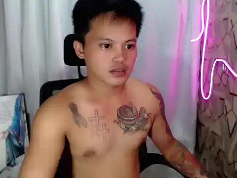 urhotfucker13 online show from 07-05-26, 10:00