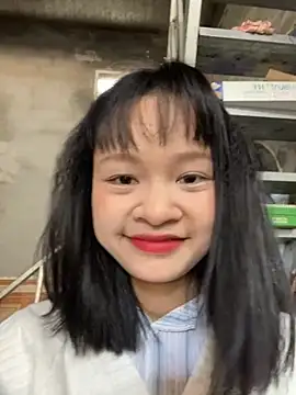 Daisy018 online show from 11-15-25, 06:22