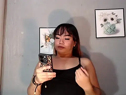 Snapshot of Asianblk_barbiedoll chatting on 07-12-26, 03:14 Asianblk barbiedoll online show from 07-12-26, 03:14