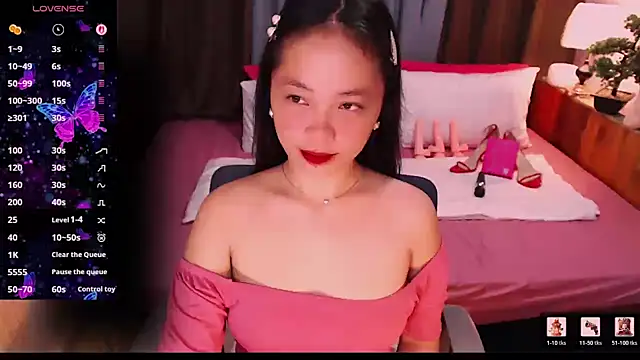 Snapshot of sexystela chatting on 06-12-26, 08:41 sexystela online show from 06-12-26, 08:41