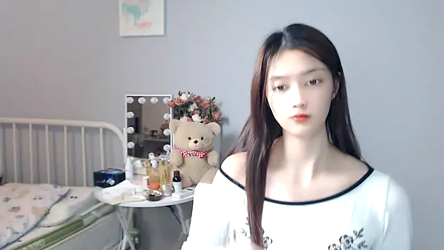 Mimi-cnbaby online show from 10-18-25, 10:27