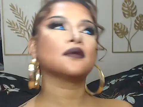 Snapshot of GoddessOFALLx chatting on 05-23-26, 02:39 GoddessOFALLx online show from 05-23-26, 02:39