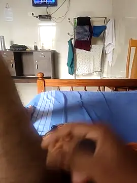 vichuhot online show from 10-24-25, 06:43