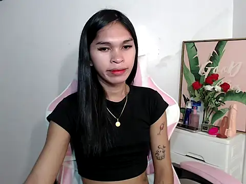 Snapshot of sexloverxxz chatting on 09-24-25, 08:28 sexloverxxz online show from 09-24-25, 08:28