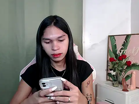 Snapshot of sexloverxxz chatting on 10-13-25, 08:36 sexloverxxz online show from 10-13-25, 08:36