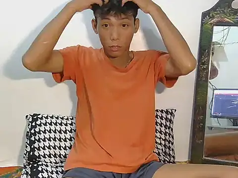 Snapshot of isanxxx chatting on 10-09-25, 05:33 isanxxx online show from 10-09-25, 05:33