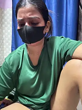 Snapshot of Hot_Jaanvi_ chatting on 04-29-26, 03:54 Hot Jaanvi online show from 04-29-26, 03:54