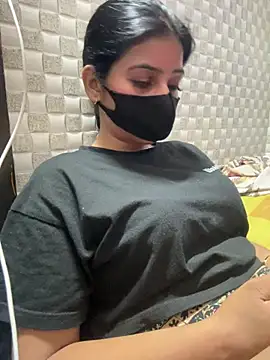 Snapshot of Hot_Jaanvi_ chatting on 05-03-26, 06:03 Hot Jaanvi online show from 05-03-26, 06:03