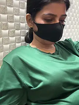 Snapshot of Hot_Jaanvi_ chatting on 05-10-26, 05:56 Hot Jaanvi online show from 05-10-26, 05:56