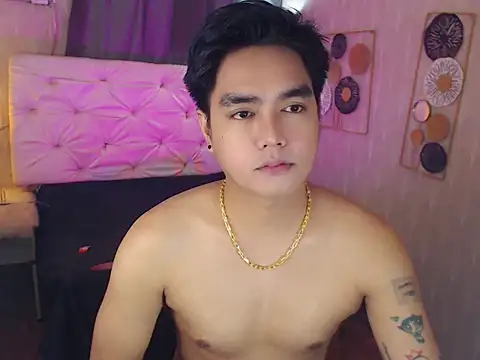 Snapshot of JakeXolsen chatting on 11-25-25, 10:32 JakeXolsen online show from 11-25-25, 10:32