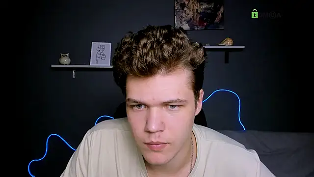 Snapshot of lucas_long_ chatting on 09-25-25, 12:53 lucas long online show from 09-25-25, 12:53