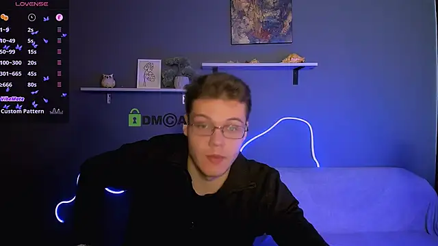 Snapshot of lucas_long_ chatting on 10-13-25, 12:38 lucas long online show from 10-13-25, 12:38