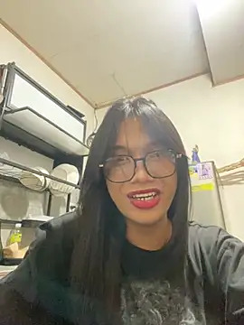 Snapshot of Herbielustts chatting on 07-13-26, 11:46 Herbielustts online show from 07-13-26, 11:46