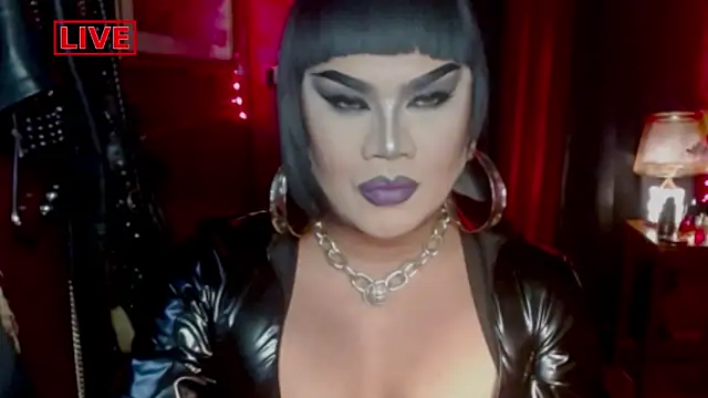 Snapshot of mistress_lasciviousness chatting on 10-21-25, 08:37 mistress lasciviousness online show from 10-21-25, 08:37