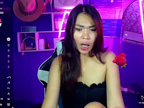 Snapshot of urgirljane chatting on 05-27-26, 08:39 urgirljane online show from 05-27-26, 08:39