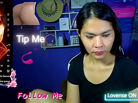 Snapshot of urgirljane chatting on 05-31-26, 02:13 urgirljane online show from 05-31-26, 02:13