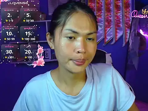 Snapshot of urgirljane chatting on 07-08-26, 03:49 urgirljane online show from 07-08-26, 03:49