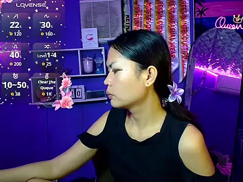 Snapshot of urgirljane chatting on 07-10-26, 09:23 urgirljane online show from 07-10-26, 09:23