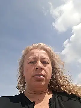 sofiacurvy 45 online show from 12-02-25, 06:25