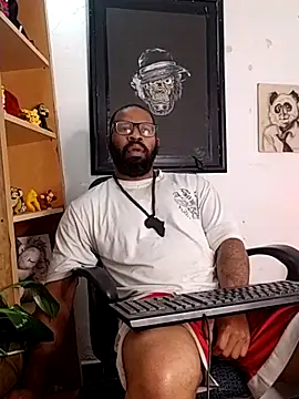 Snapshot of King_Malik chatting on 11-05-25, 10:48 King Malik online show from 11-05-25, 10:48