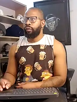 Snapshot of King_Malik chatting on 01-19-26, 03:05 King Malik online show from 01-19-26, 03:05