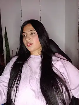 Snapshot of VALENTINA_ROUSE_ chatting on 05-28-26, 09:12 VALENTINA ROUSE online show from 05-28-26, 09:12