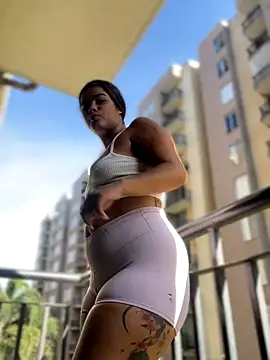 Snapshot of Kaily_Sweet16 chatting on 10-01-25, 08:59 Kaily Sweet16 online show from 10-01-25, 08:59