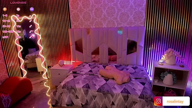 Rosalind tay online show from 10-17-25, 11:35