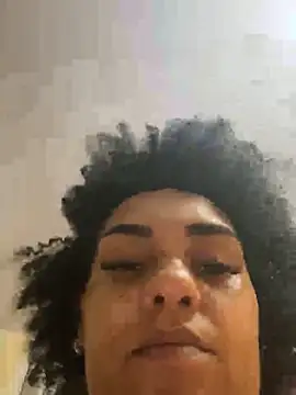 morenaluaa online show from 11-24-25, 11:37