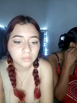 Snapshot of Chloe_Sky_love chatting on 02-17-26, 03:36 Chloe Sky love online show from 02-17-26, 03:36