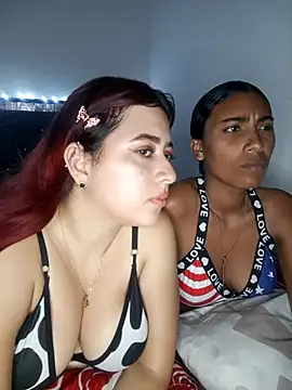 Snapshot of Chloe_Sky_love chatting on 02-27-26, 04:01 Chloe Sky love online show from 02-27-26, 04:01