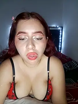 Chloe Sky love online show from 04-12-26, 01:21