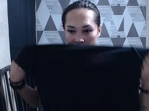 Wiynwyn Delamerced1989 online show from 04-17-26, 12:52