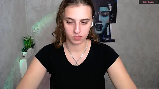 AmandaDimond  online show from 09-22-25, 08:38