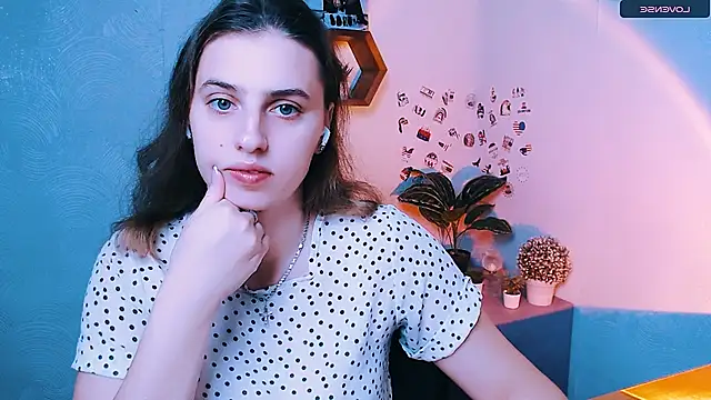 AmandaDimond  online show from 10-05-25, 12:03