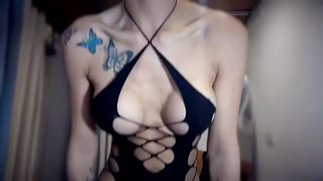 Snapshot of Angelfabxx chatting on 02-13-26, 10:00 Angelfabxx online show from 02-13-26, 10:00