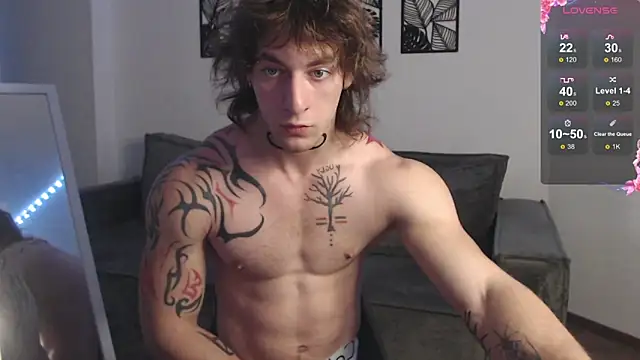 Snapshot of Brendan__Piks chatting on 10-05-25, 09:51 Brendan Piks online show from 10-05-25, 09:51