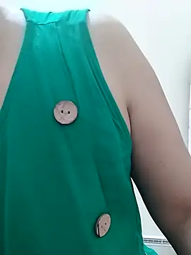 Snapshot of love_sexy090 chatting on 09-12-25, 12:00 love sexy090 online show from 09-12-25, 12:00