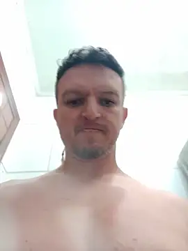 Suamulherfeliz online show from 06-19-26, 01:15