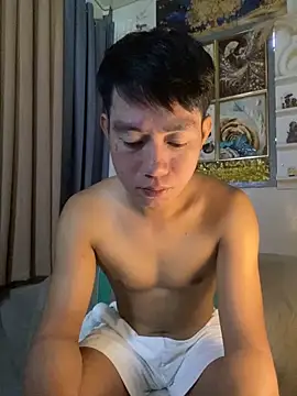 xshyboyx online show from 09-11-25, 03:28