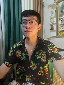 Snapshot of xshyboyx chatting on 06-30-26, 02:34 xshyboyx online show from 06-30-26, 02:34