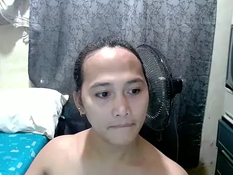 Kelly Holly online show from 06-17-26, 11:27