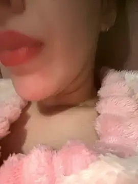 Mimisixo online show from 01-18-26, 04:33