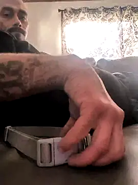 Cnutt310 online show from 12-01-25, 09:53