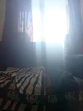 Snapshot of AmnesicEminence chatting on 10-07-25, 08:00 AmnesicEminence online show from 10-07-25, 08:00