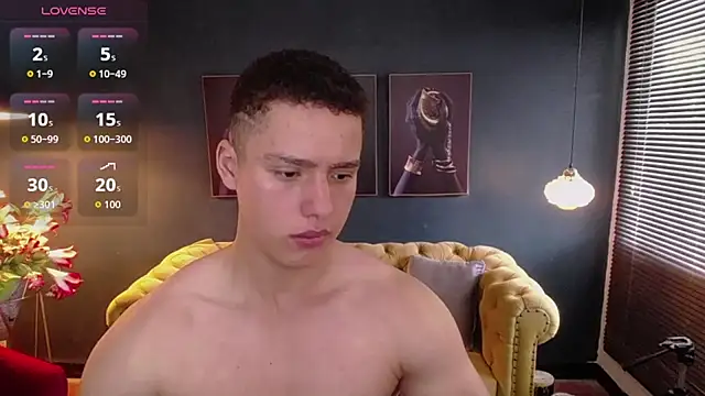 Snapshot of deivid_parker chatting on 07-06-26, 01:30 deivid parker online show from 07-06-26, 01:30