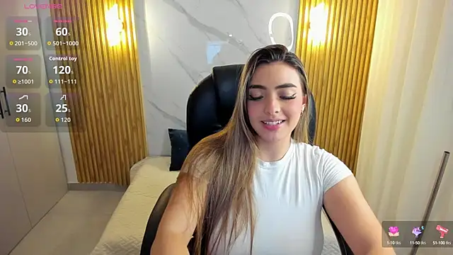 Snapshot of KYLIE_JONES6 chatting on 10-06-25, 02:42 KYLIE JONES6 online show from 10-06-25, 02:42