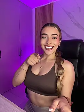 KYLIE JONES6 online show from 07-10-26, 02:27