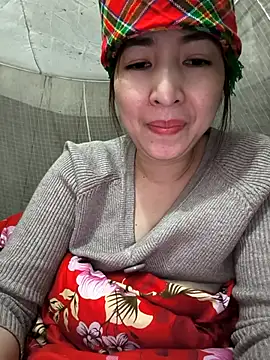 Ariana-Vy online show from 12-14-25, 12:43